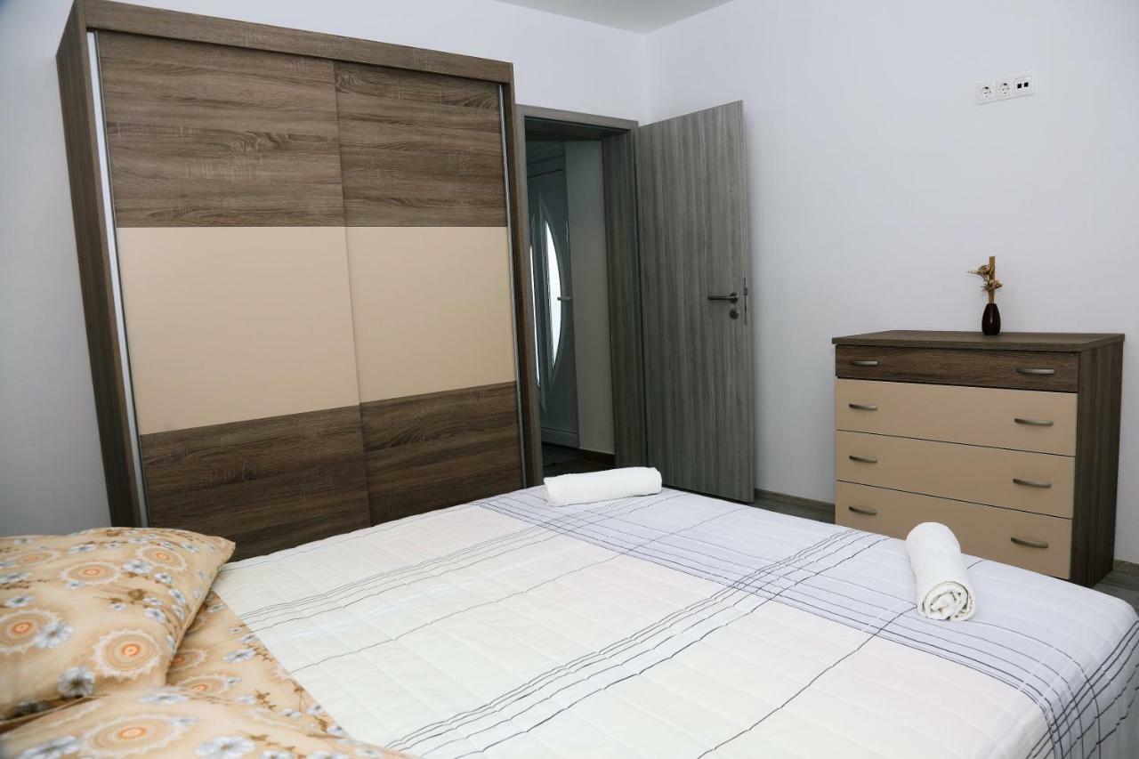 Apartments Tonia Br. 1 자발라티카 외부 사진